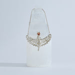 Charger l'image dans la galerie, Collier médaillon Isis Goddess
